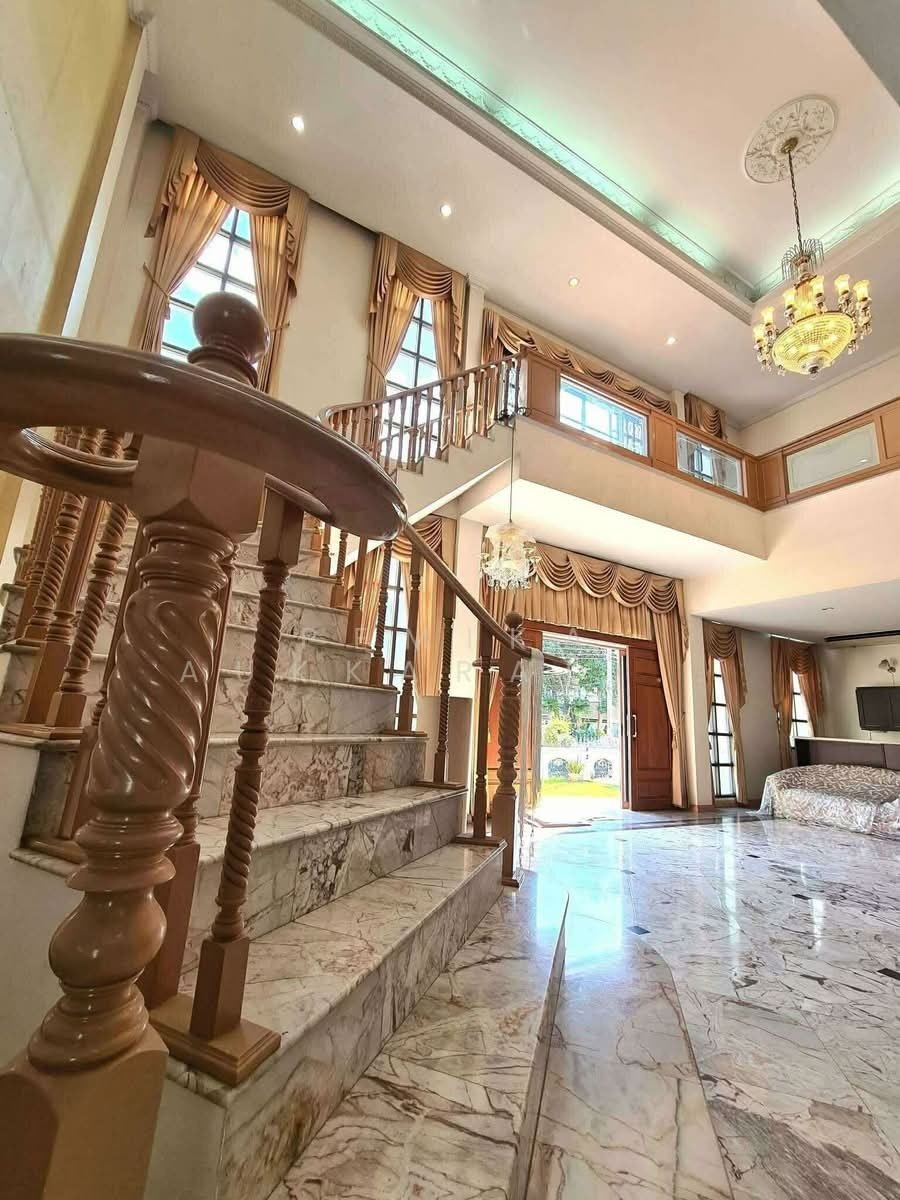 House in Chan Kasem, Bangkok, Thailand 4 - 18252932