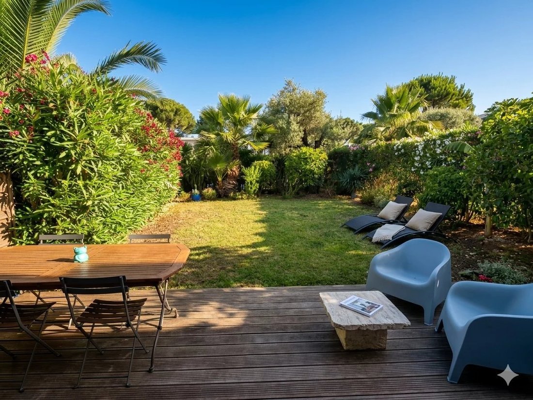 House in La Constance-Le Puy, Antibes, France 2 - 18256069
