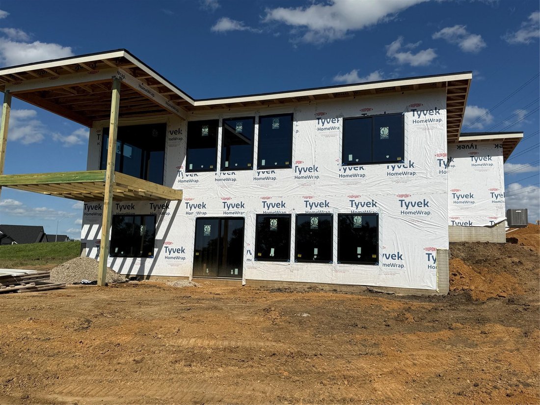 House in Waukee, Iowa, United States 2 - 18205371