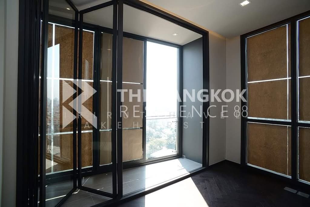 Condo in Phaya Thai, Krung Thep Maha Nakhon, Thailand 5 - 18252739