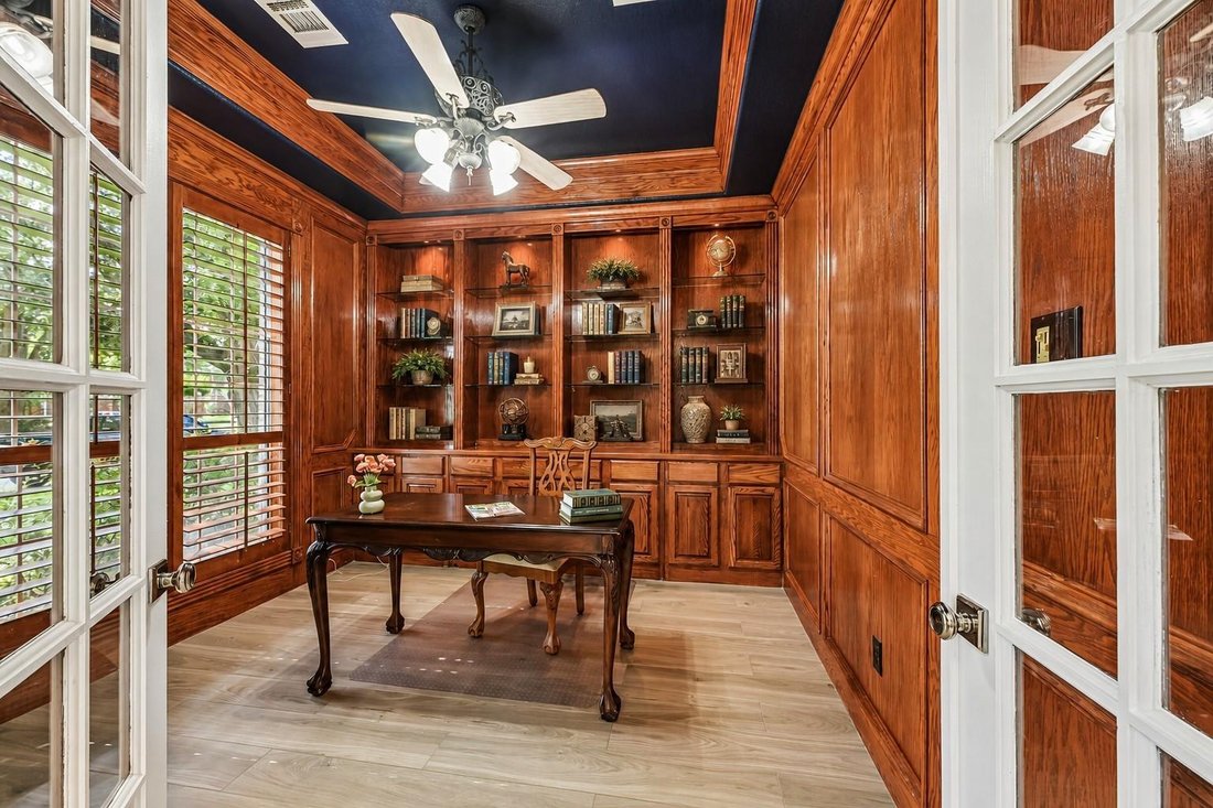 House in Houston, Texas, United States 5 - 18255260