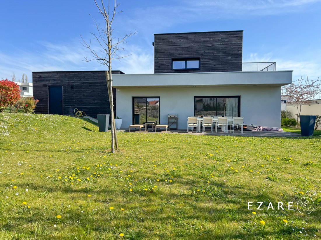 House in Daix, Bourgogne – Franche-Comté, France 4 - 17385326