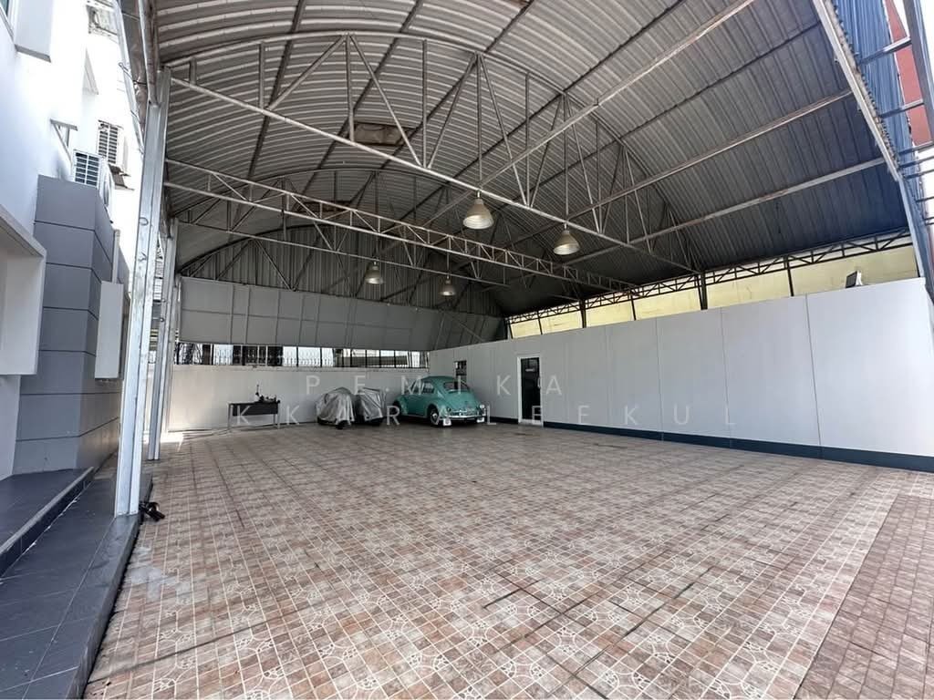 House in Lat Phrao, Bangkok, Thailand 2 - 18253010