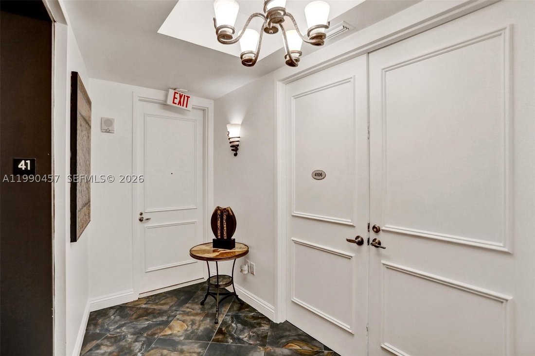 Maison à Sunny Isles Beach, Floride, États-Unis 3 - 17502022