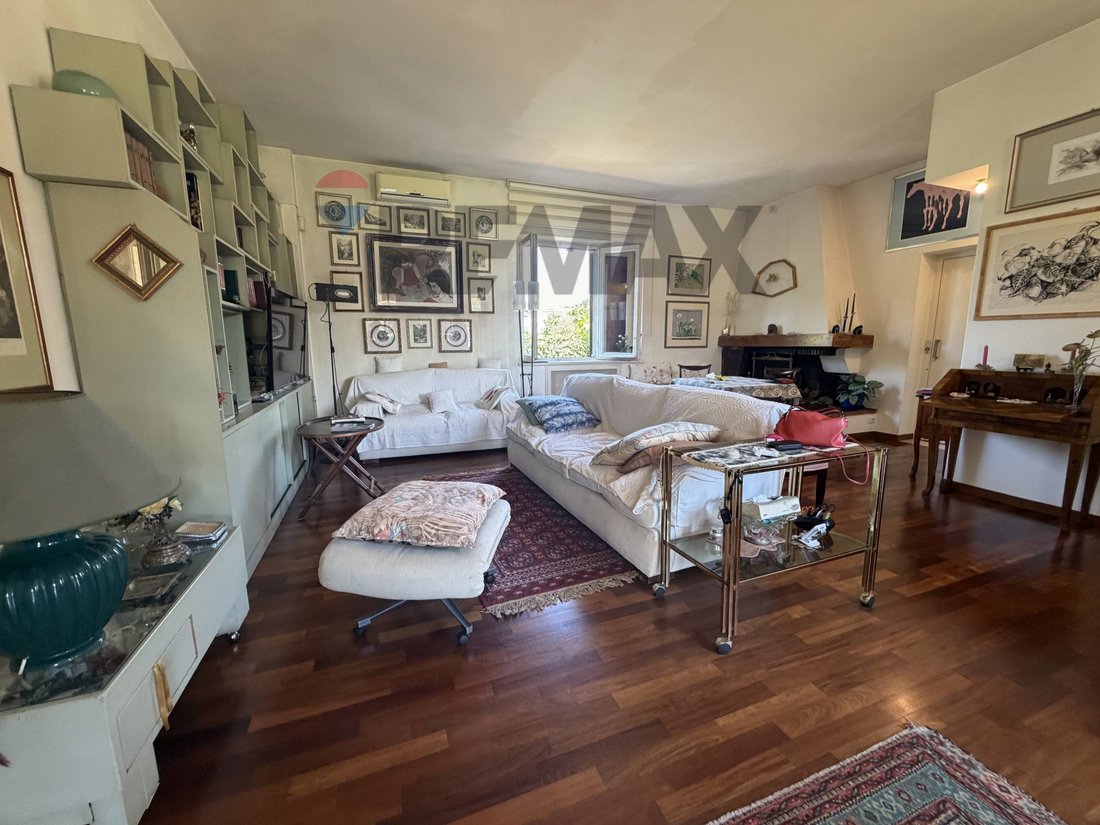 Villa in Infernetto, Rome, Lazio 5 - 18256555