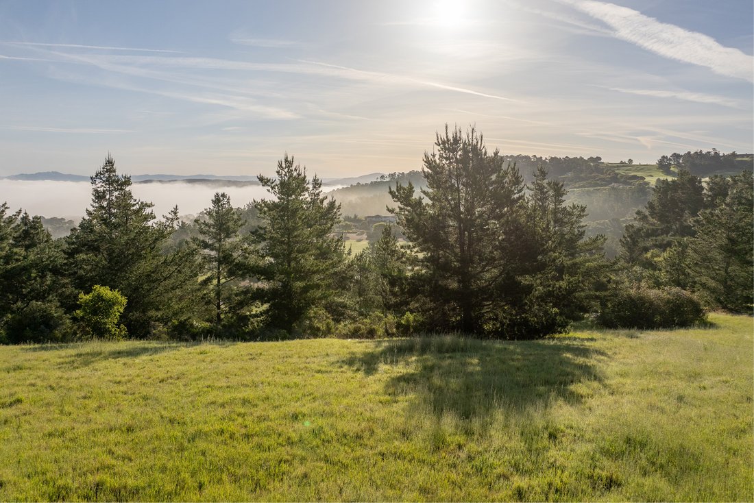 Land in Carmel-by-the-Sea, California, United States 1 - 18258069