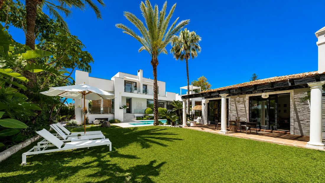 Villa in Elviria-Cabopino, Marbella, Spain 2 - 18250318