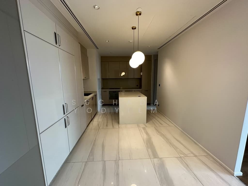Condo in Khlong Toei, Krung Thep Maha Nakhon, Thailand 2 - 18252547