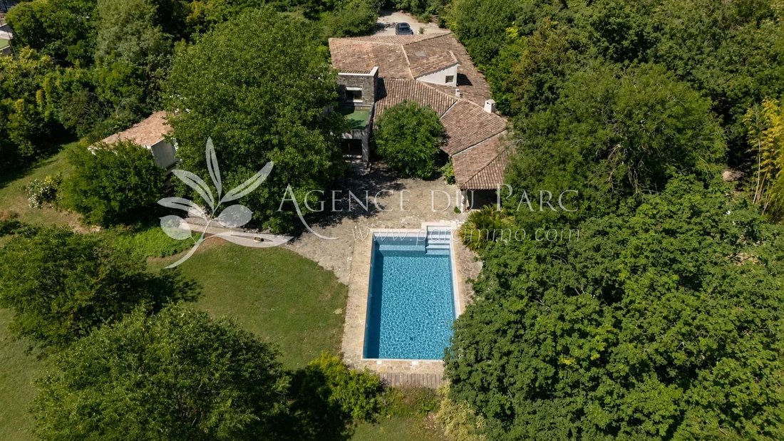 House in Le Rouret, Provence-Alpes-Côte d'Azur, France 1 - 18006303
