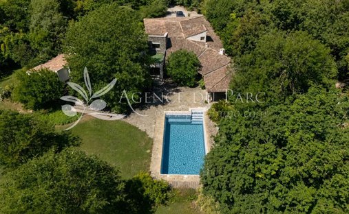 House in Le Rouret, Provence-Alpes-Côte d'Azur, France 1