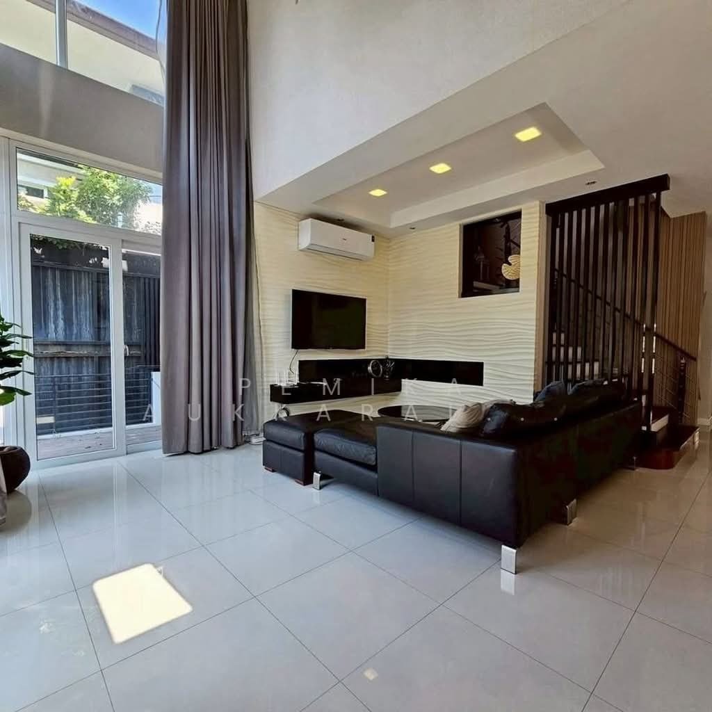 House in Bangkok, Krung Thep Maha Nakhon, Thailand 5 - 18256026