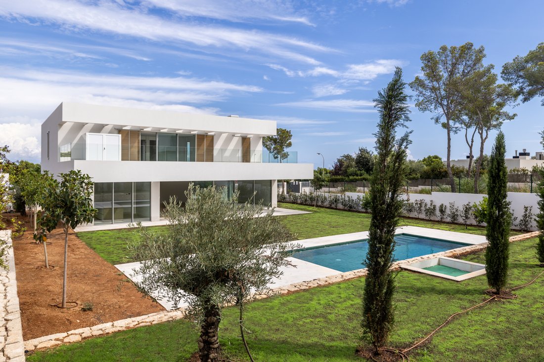 Villa in Sol de Mallorca, Calvia, Balearic Islands 1 - 18254492