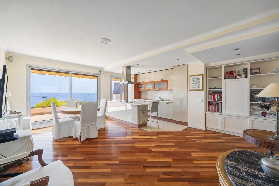 Apartment in Cabbe-Saint Roman, Roquebrune-Cap-Martin, France 4 - 18252269