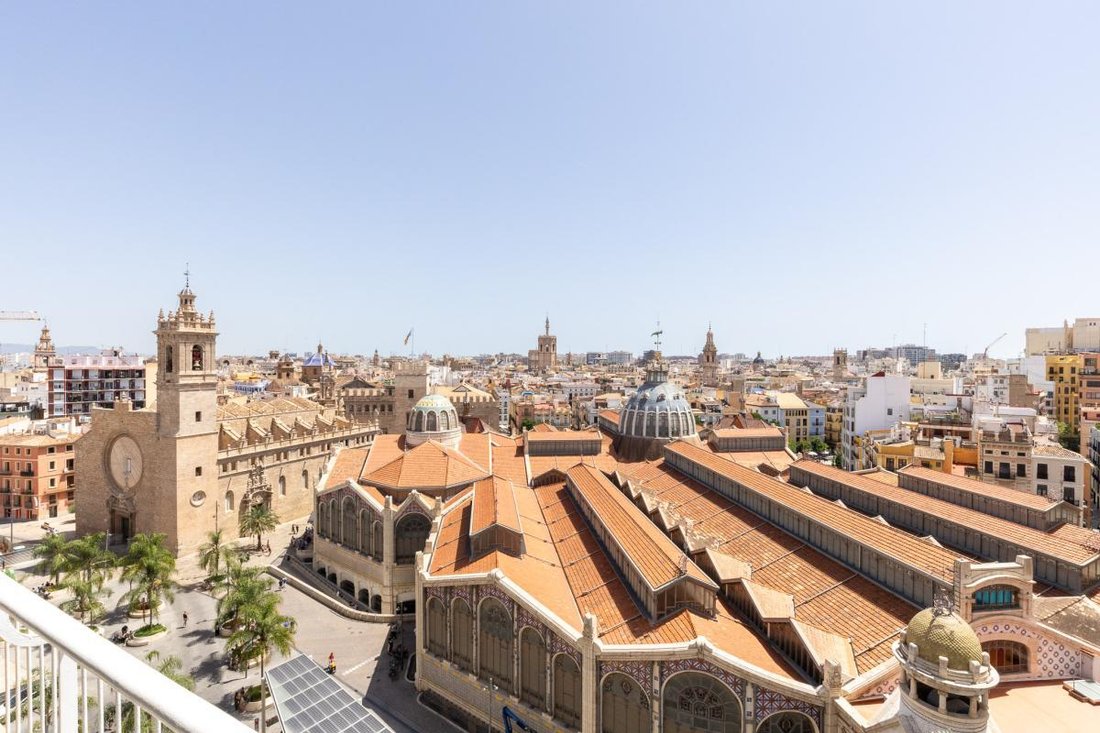 Apartment in Ciutat Vella, Valencia, Spain 1 - 18250551