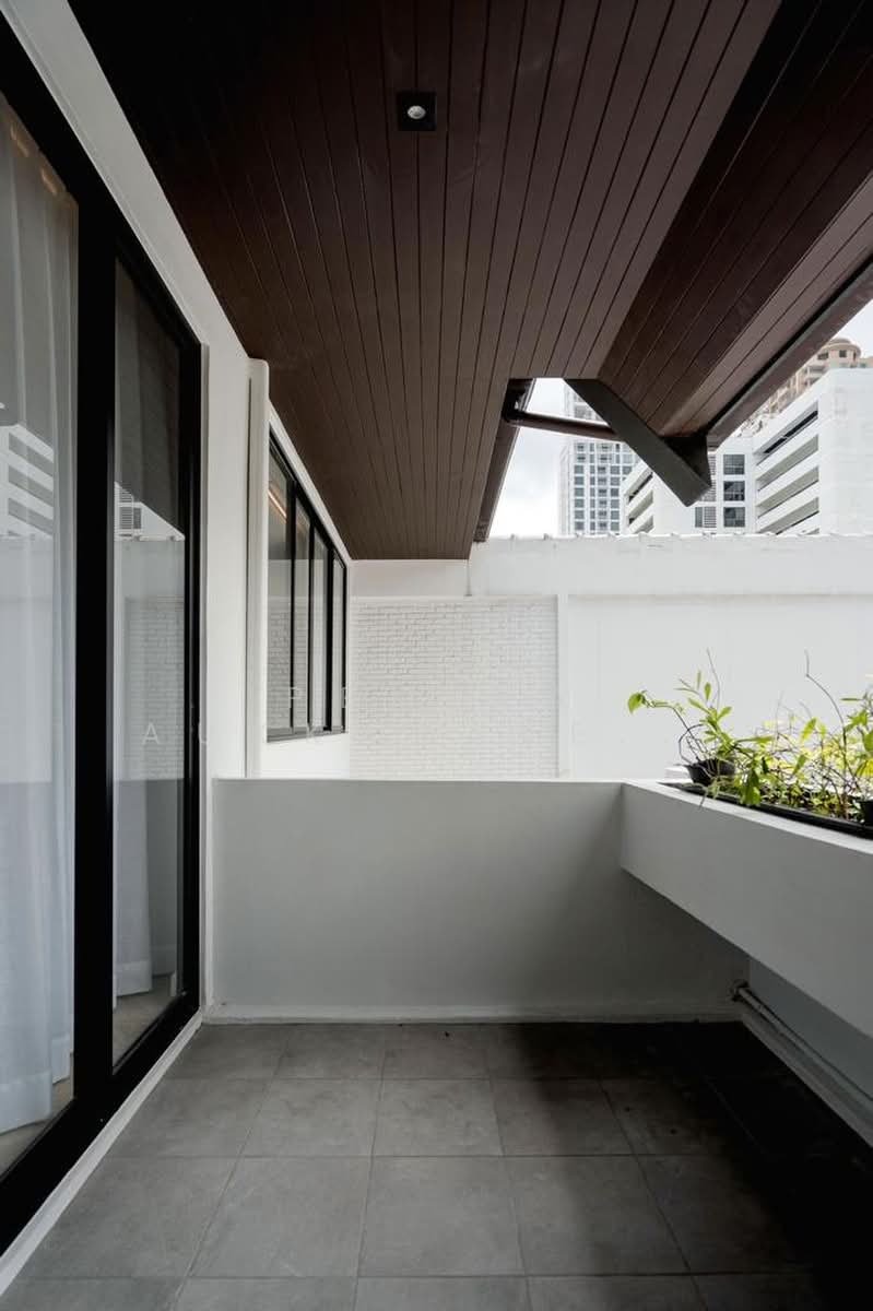 Townhouse in Bangkok, Krung Thep Maha Nakhon, Thailand 2 - 18256062