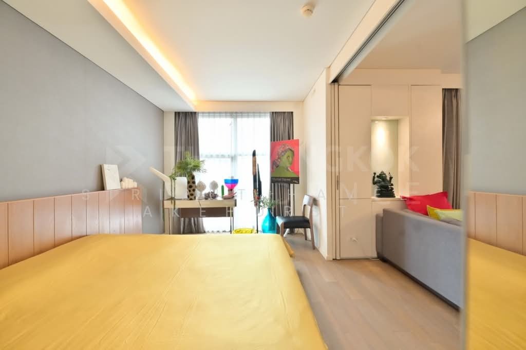 Condo in Si Phraya, Bangkok, Thailand 2 - 18252759