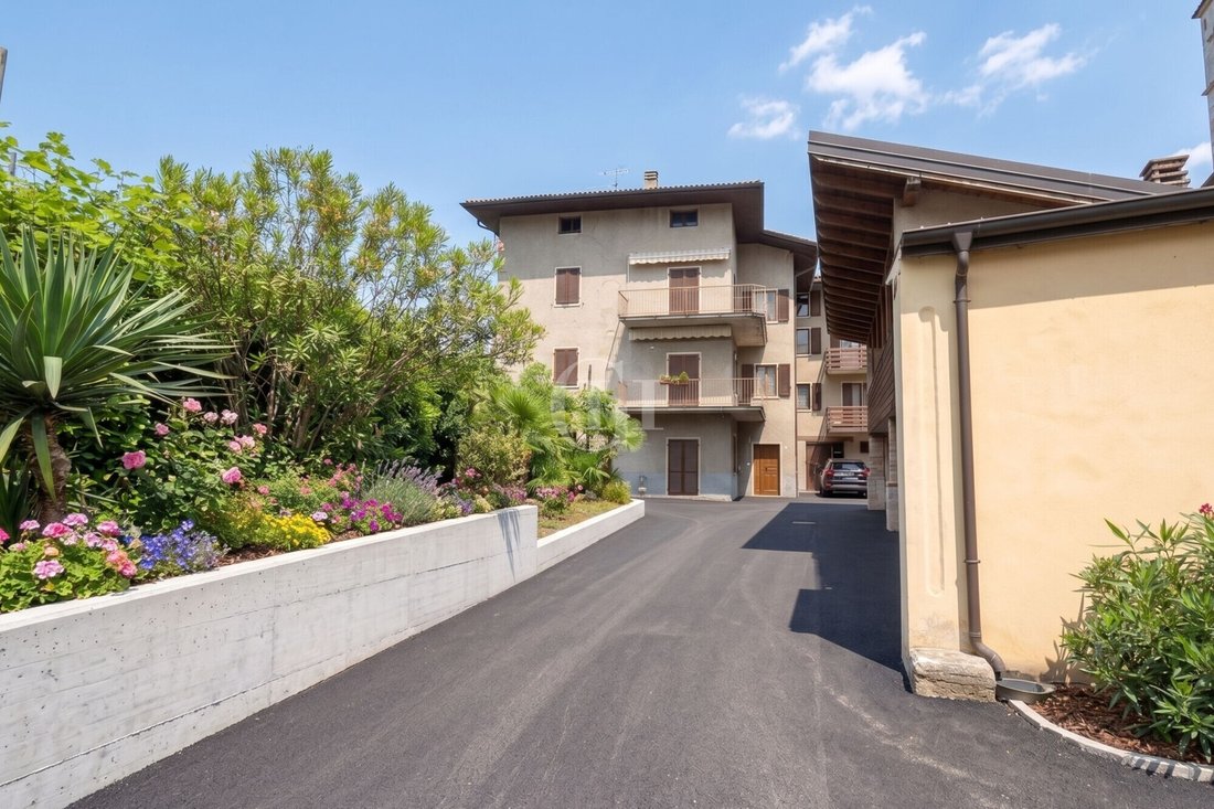 House in Dro, Trentino – Alto Adige/Südtirol, Italy 2 - 18257510