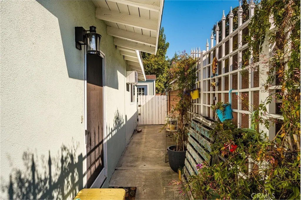 Orange, California, United States 5 - 17357062