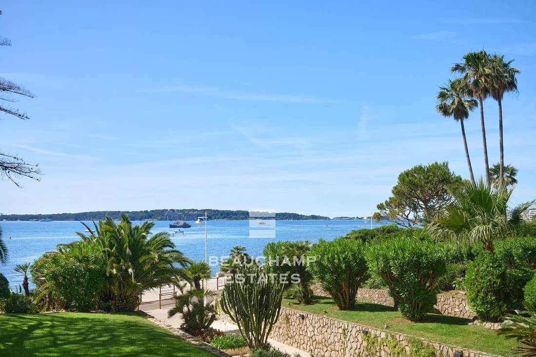 Apartment in Cannes, Provence-Alpes-Côte d'Azur, France 2 - 17134255
