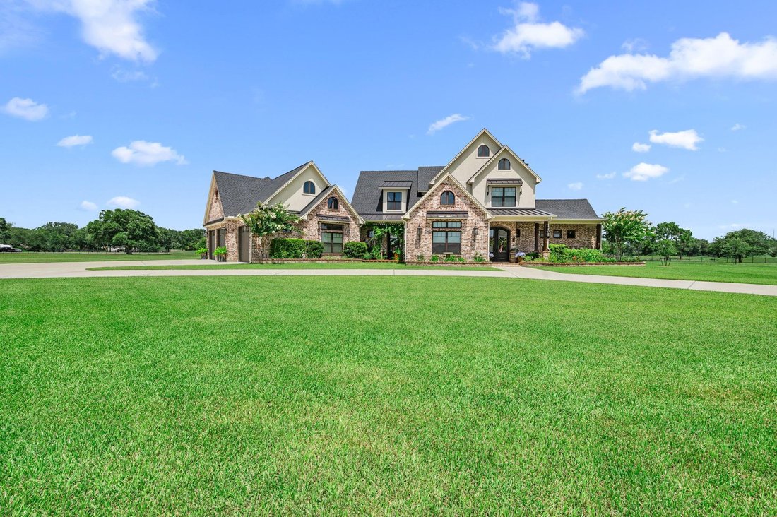 House in El Campo, Texas, United States 2 - 18255361