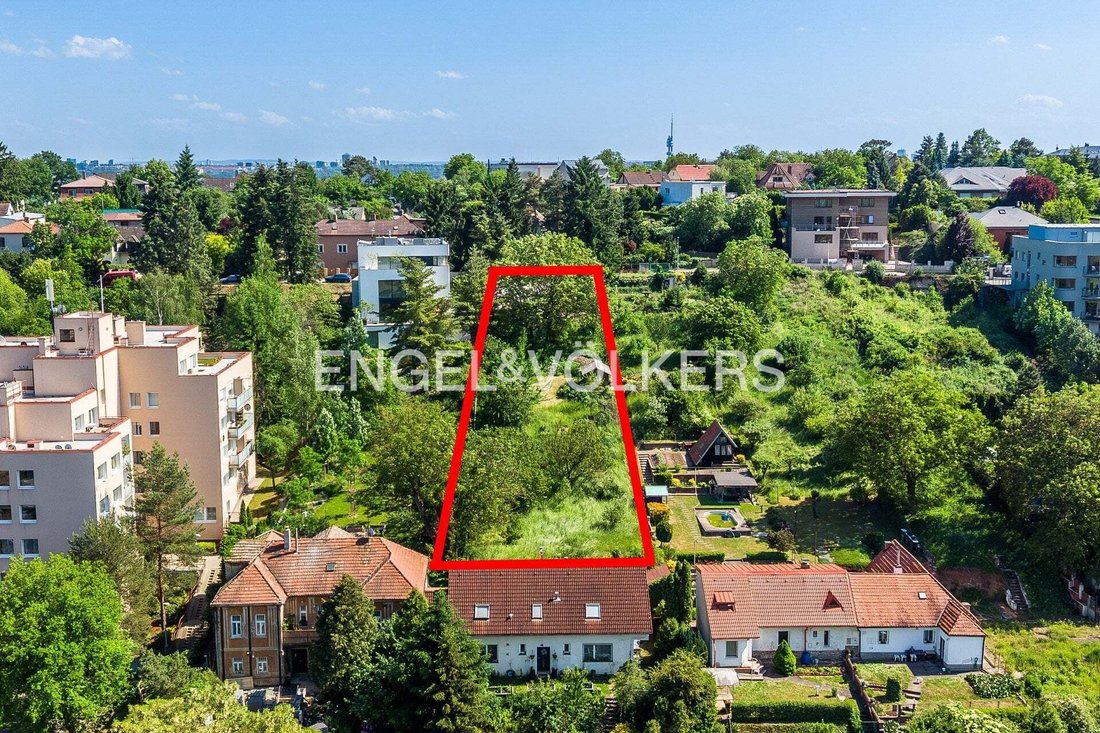 Land in Praha, Czechia 2 - 18252038