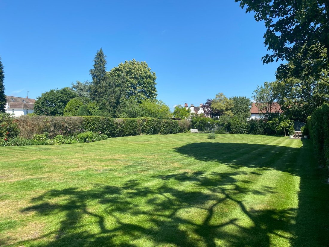 House in Chalfont Saint Peter, England 2 - 17531151