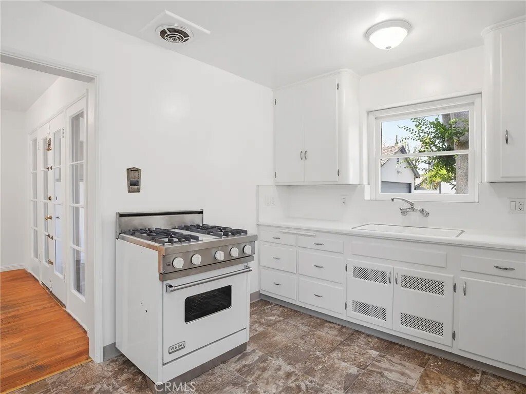 House in Altadena, California, United States 2 - 18254281