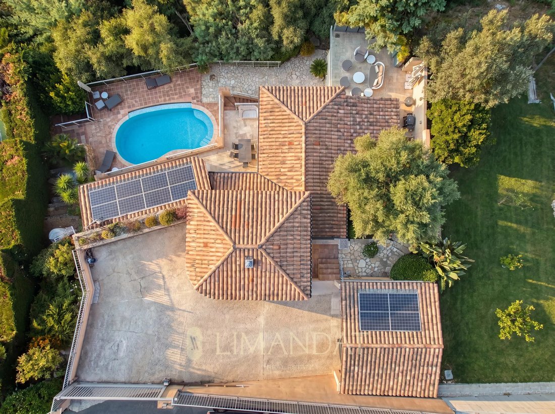 Villa en Les Termes, Mandelieu-la-Napoule, Francia 3 - 15826198