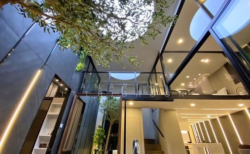 Condo in Watthana, Krung Thep Maha Nakhon, Thailand 1