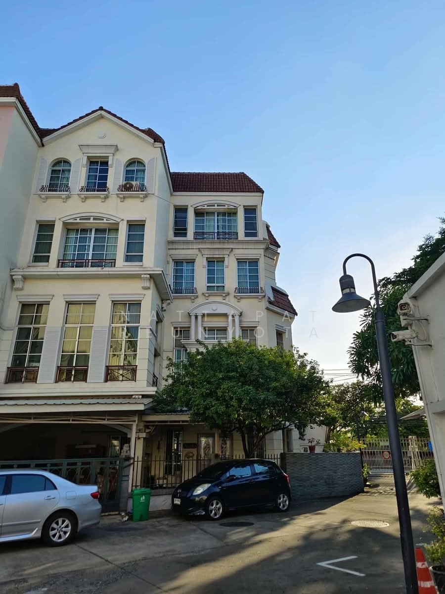 House in Bangkok, Krung Thep Maha Nakhon, Thailand 5 - 18253098