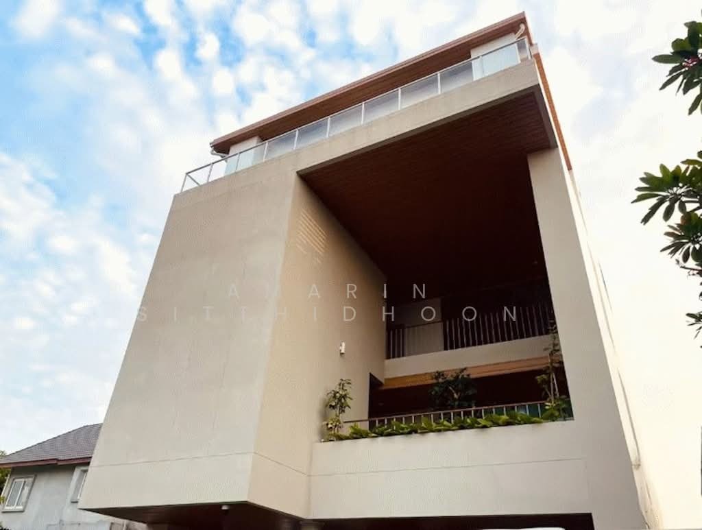 House in Bangkok, Krung Thep Maha Nakhon, Thailand 1 - 18253203