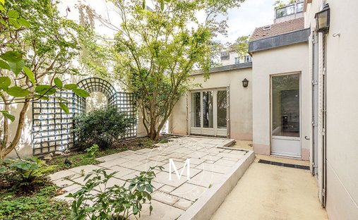 Apartment in Montrouge, Ile-de-France, France 1