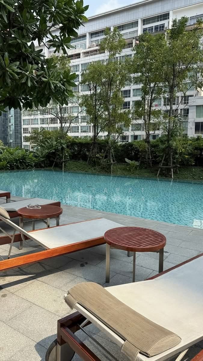 Condo in Khlong Toei, Krung Thep Maha Nakhon, Thailand 2 - 18253854
