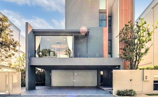 Haus in Thap Chang, Bangkok, Thailand 1