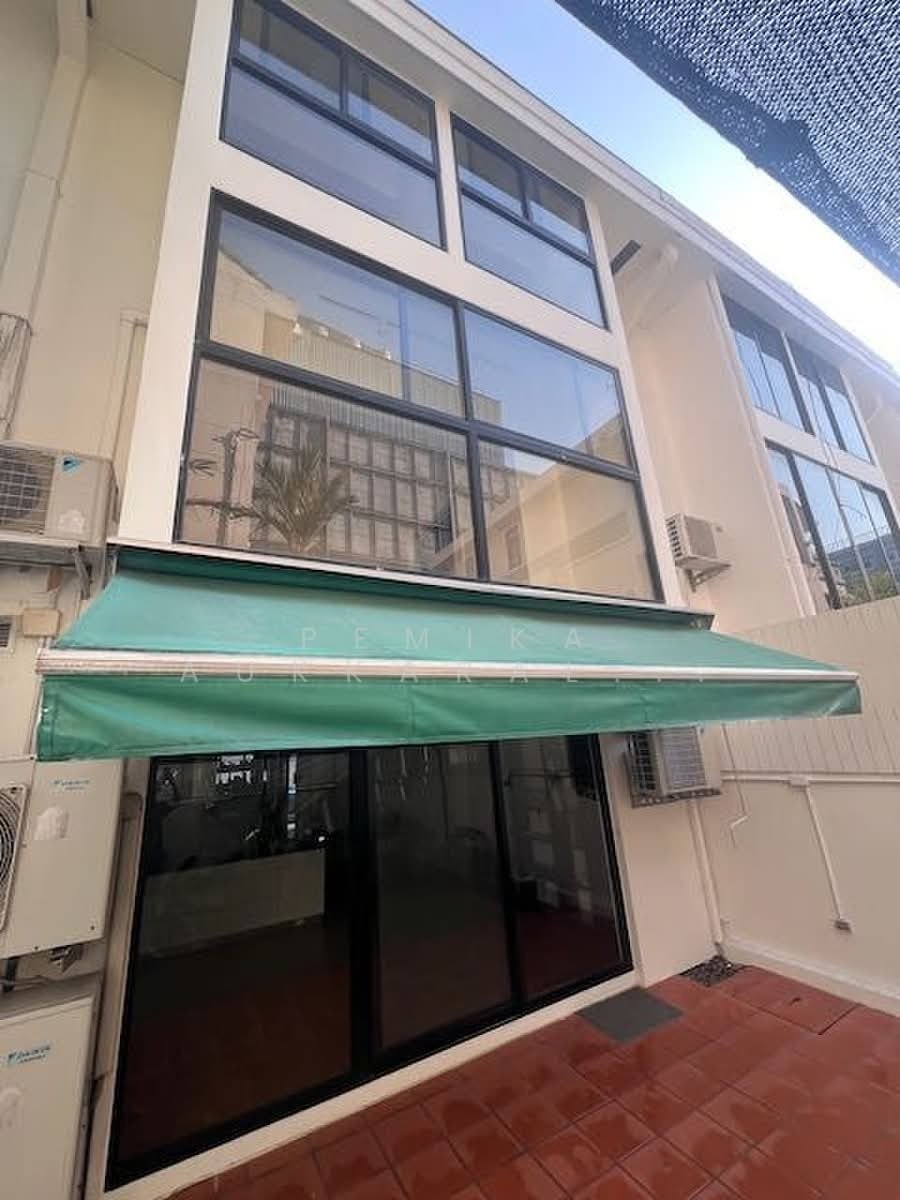 Townhouse in Bangkok, Krung Thep Maha Nakhon, Thailand 3 - 18254296