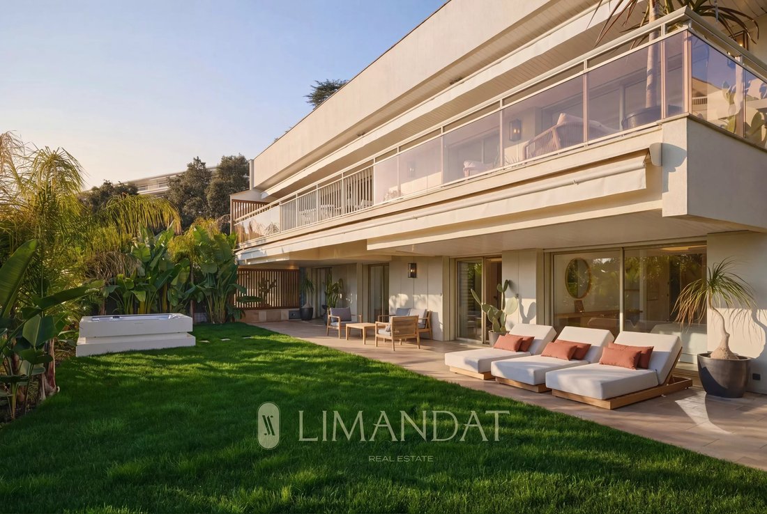 Villa in Cannes, Provence-Alpes-Côte d'Azur, France 5 - 15064715