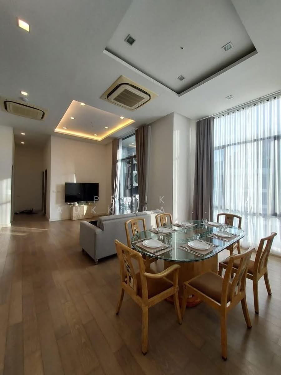 Condo in Khlong Toei, Krung Thep Maha Nakhon, Thailand 3 - 18255967