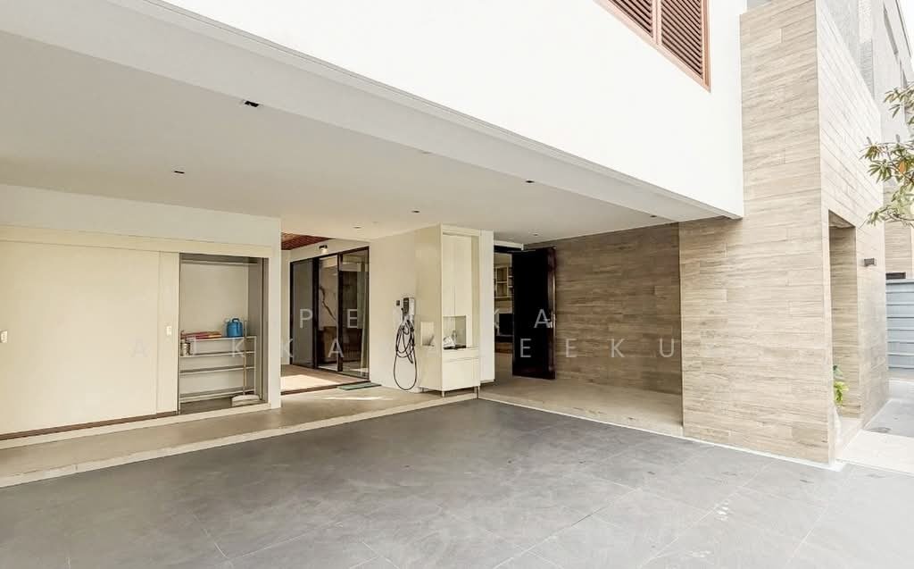House in Huai Khwang, Krung Thep Maha Nakhon, Thailand 4 - 18256035