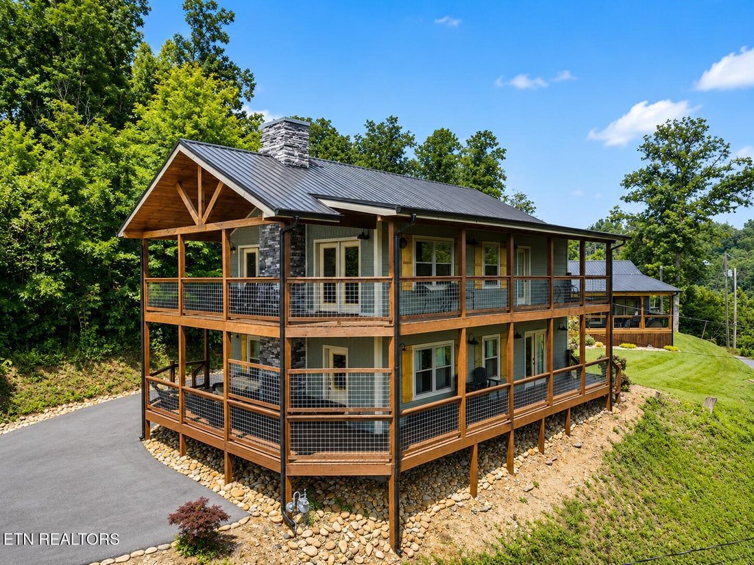 House in Gatlinburg, Tennessee, United States 3 - 18242412