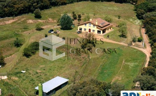 Country House in Sant Antoni de Vilamajor, Catalonia, Spain 1