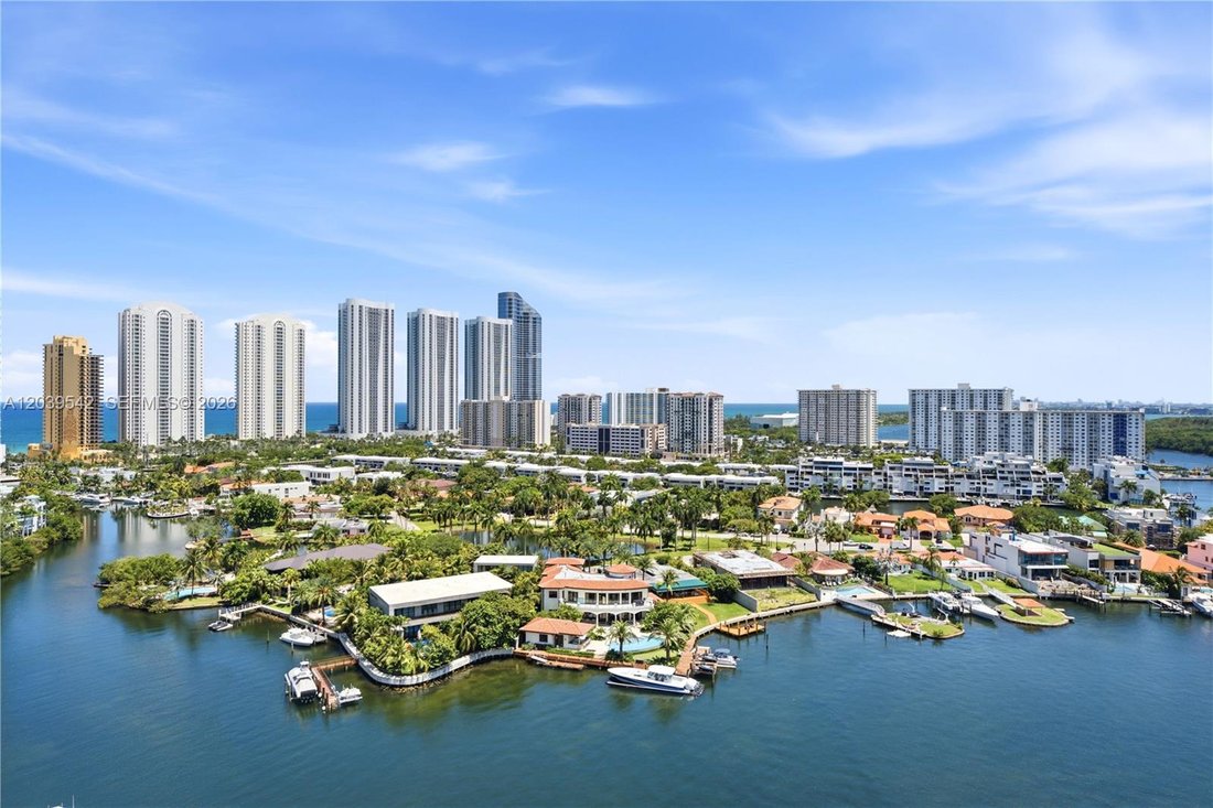 Condo in Sunny Isles Beach, Florida, United States 1 - 18251690