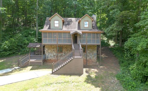 House in Fairmount, Georgia, United States 1