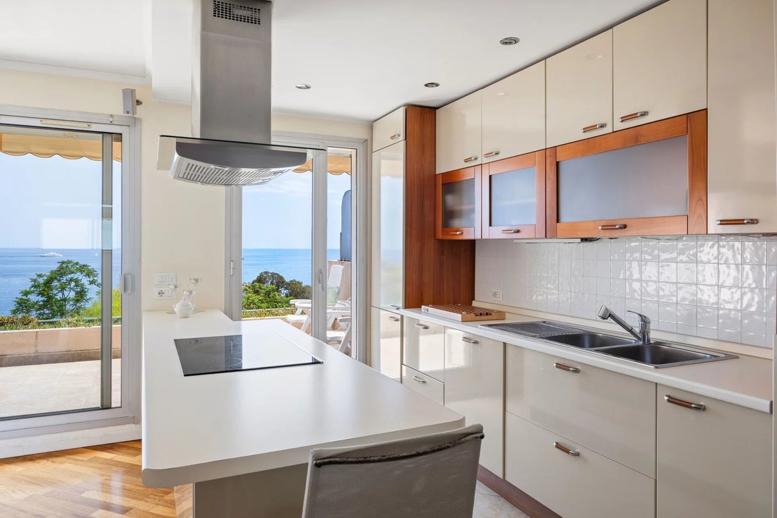 Apartment in Cabbe-Saint Roman, Roquebrune-Cap-Martin, France 5 - 18252269