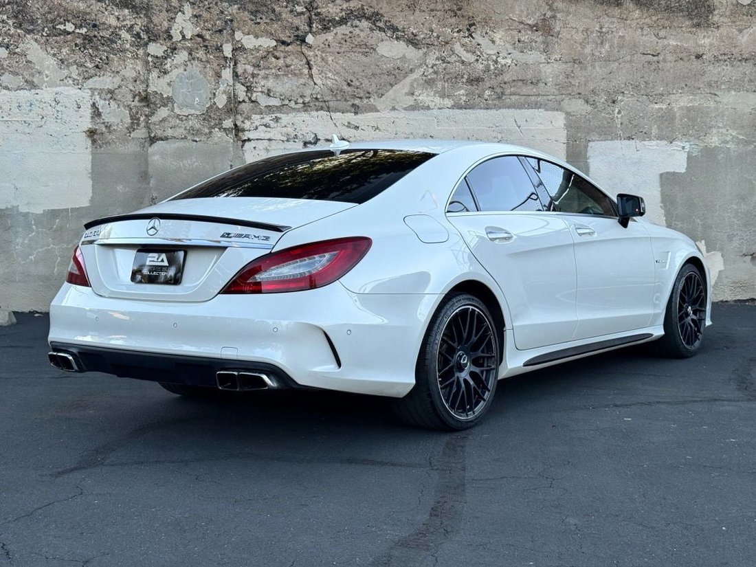 Coupe in Roseville, CA, United States 5 - 18256332