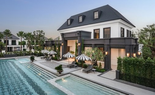 House in Sai Mai, Bangkok, Thailand 1