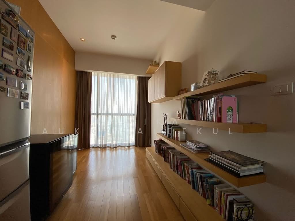 Condo in Bang Phong Phang, Krung Thep Maha Nakhon, Thailand 5 - 18255607