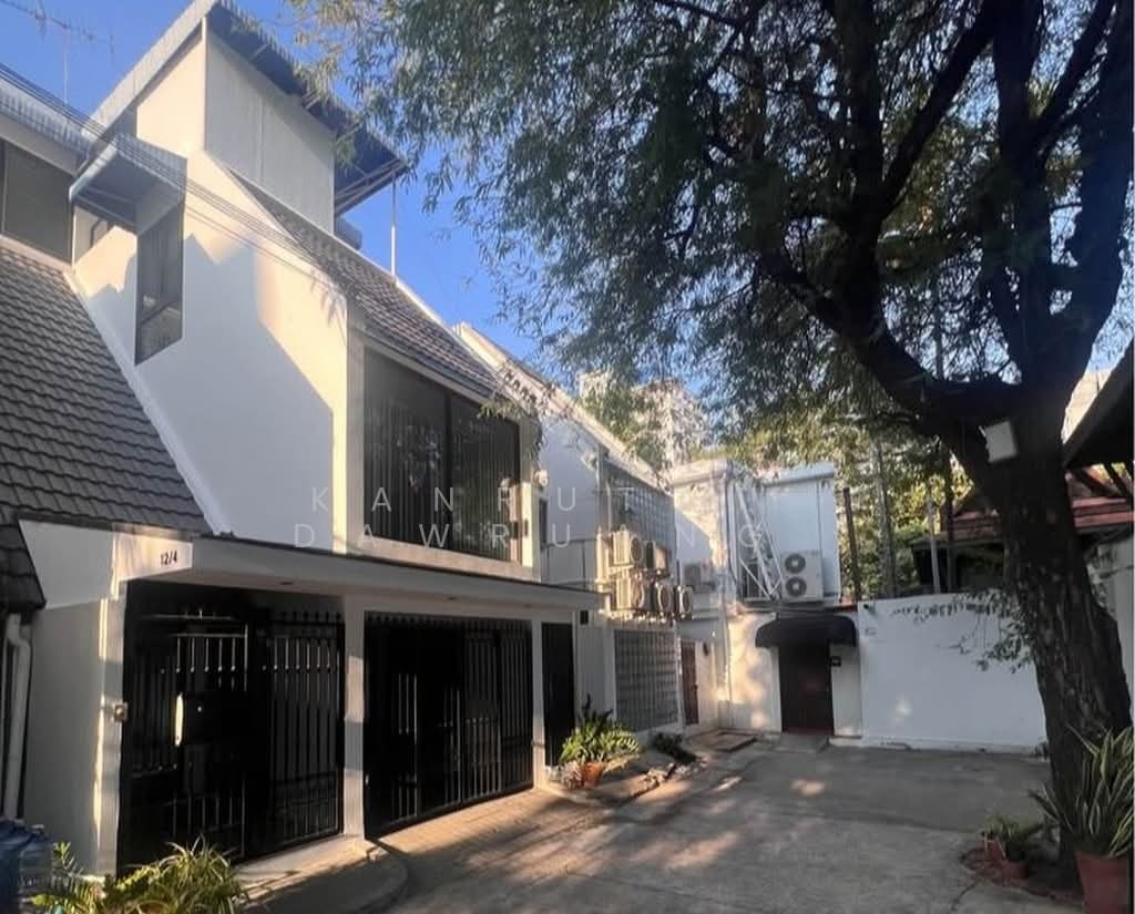Townhouse in Bangkok, Krung Thep Maha Nakhon, Thailand 1 - 18253121