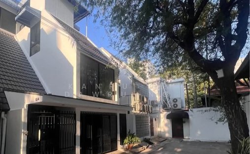 Townhouse in Bangkok, Krung Thep Maha Nakhon, Thailand 1