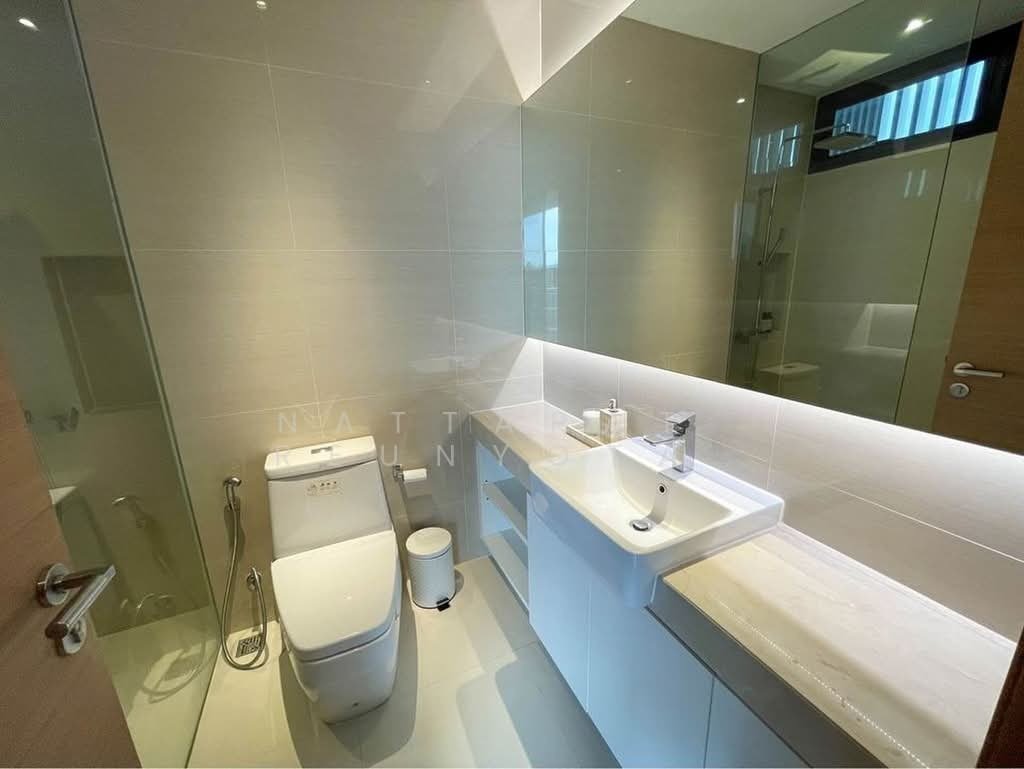 Condo in Phra Khanong Nuea, Bangkok, Thailand 2 - 18253354
