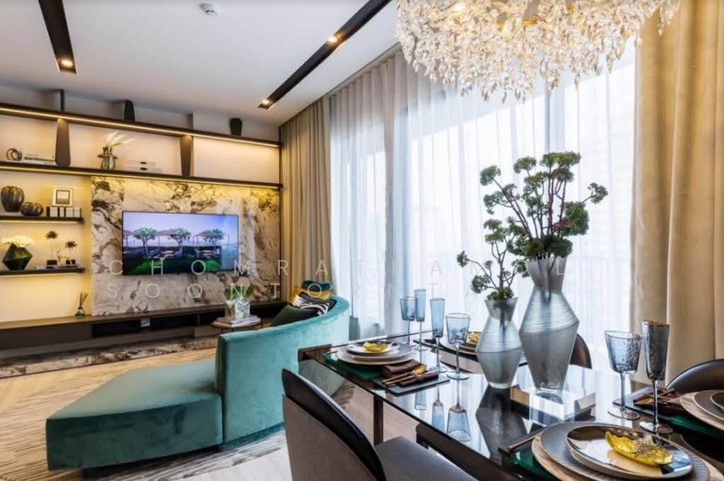 Condo in Thanon Phaya Thai, Bangkok, Thailand 1 - 18251489
